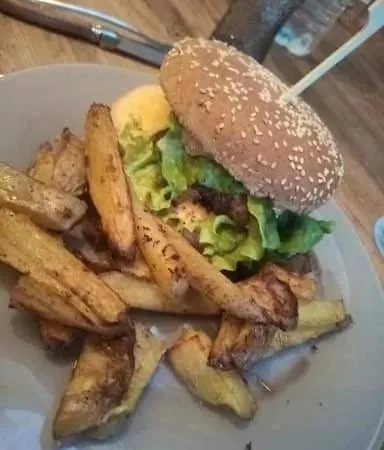 Kwatera prywatna Pour 2 Personnes Avec Un Lit Chef-Boutonne